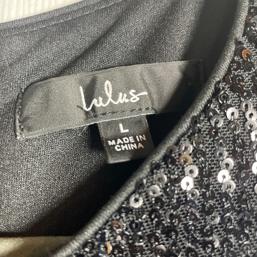 Women’s Lulus Black Sequin Size Large - Picture 3 of 3